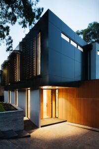 is now a good time to invest in property